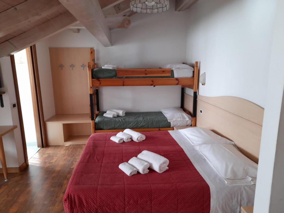 Hotel Garni B&B Maffei Pinzolo Dış mekan fotoğraf