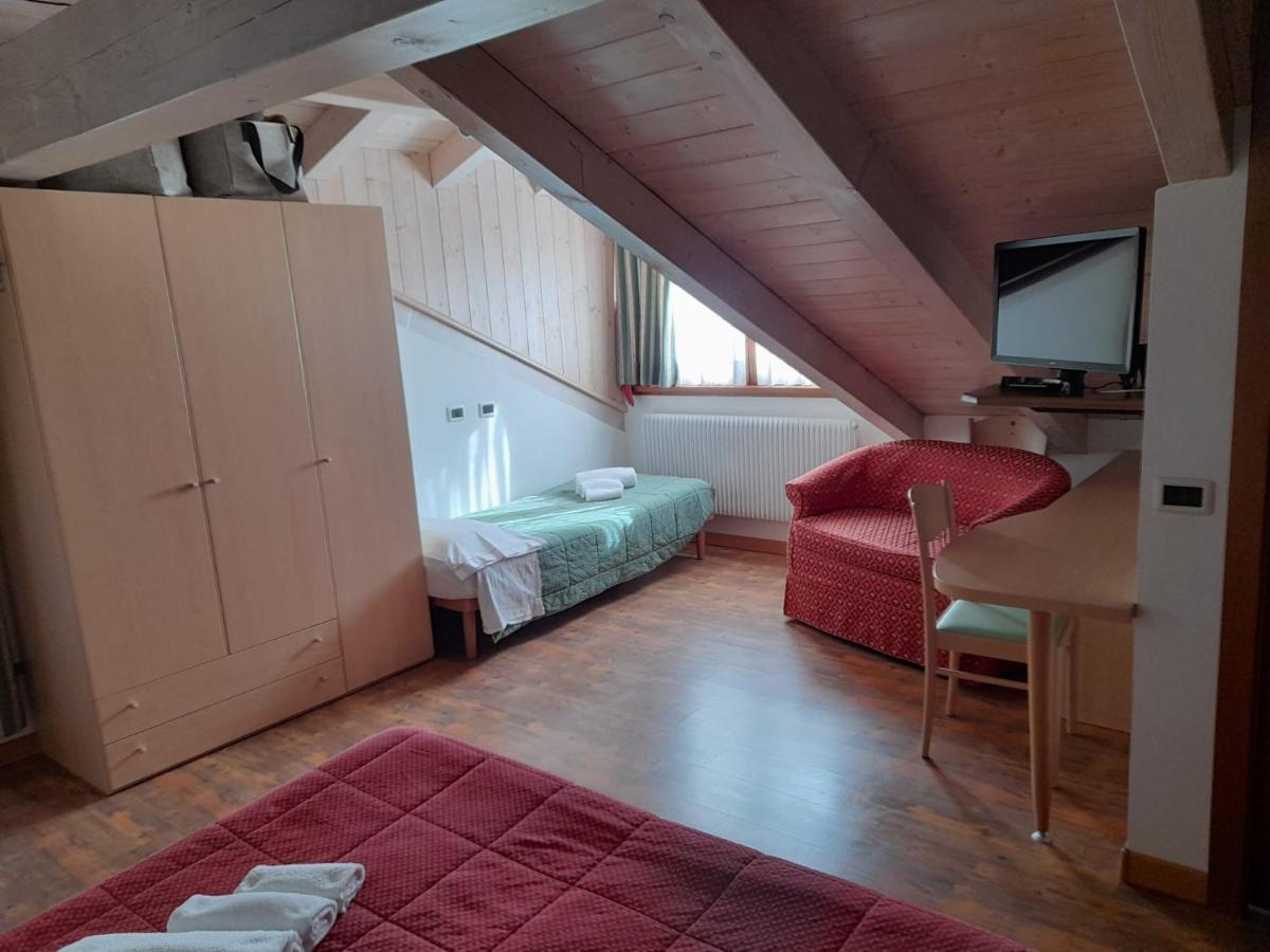 Hotel Garni B&B Maffei Pinzolo Dış mekan fotoğraf