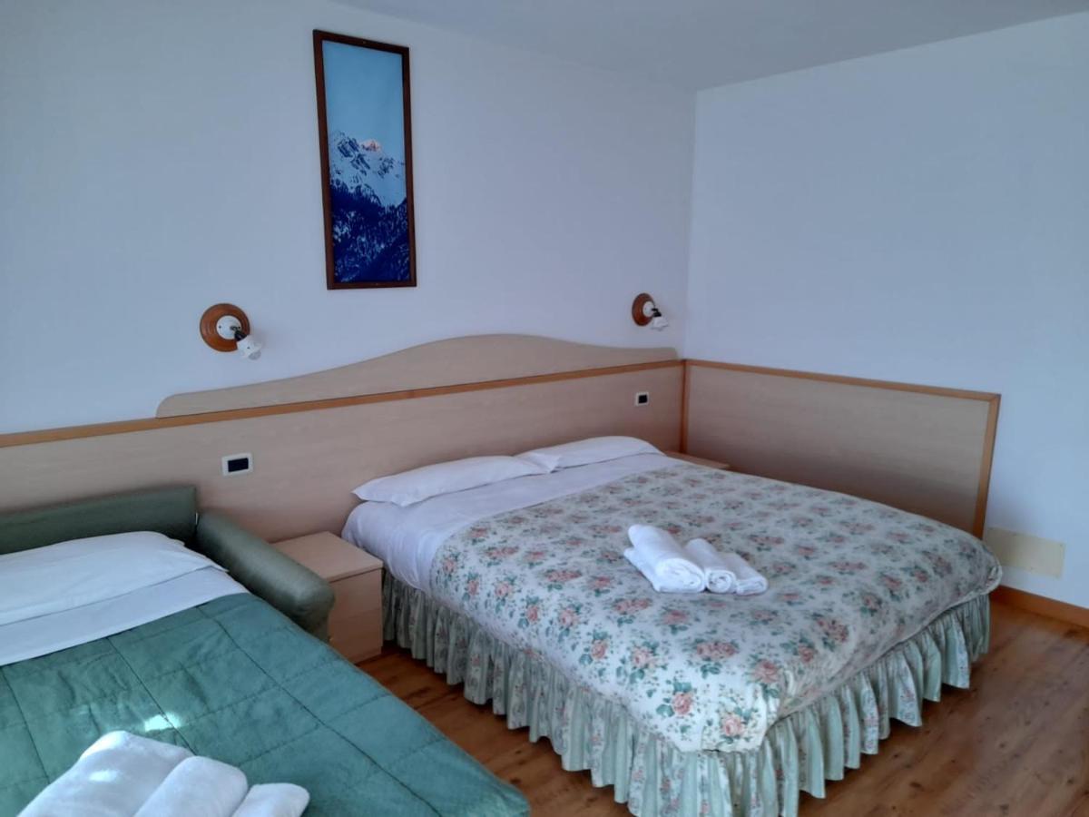 Hotel Garni B&B Maffei Pinzolo Dış mekan fotoğraf